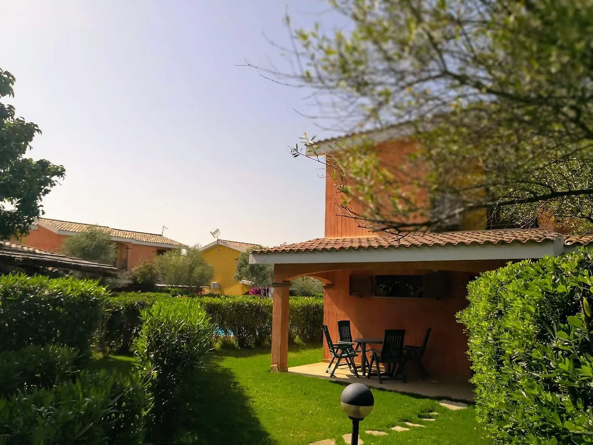 Casa Del Giunco Fritidshus SantʼAnna Arresi Semesterbostad