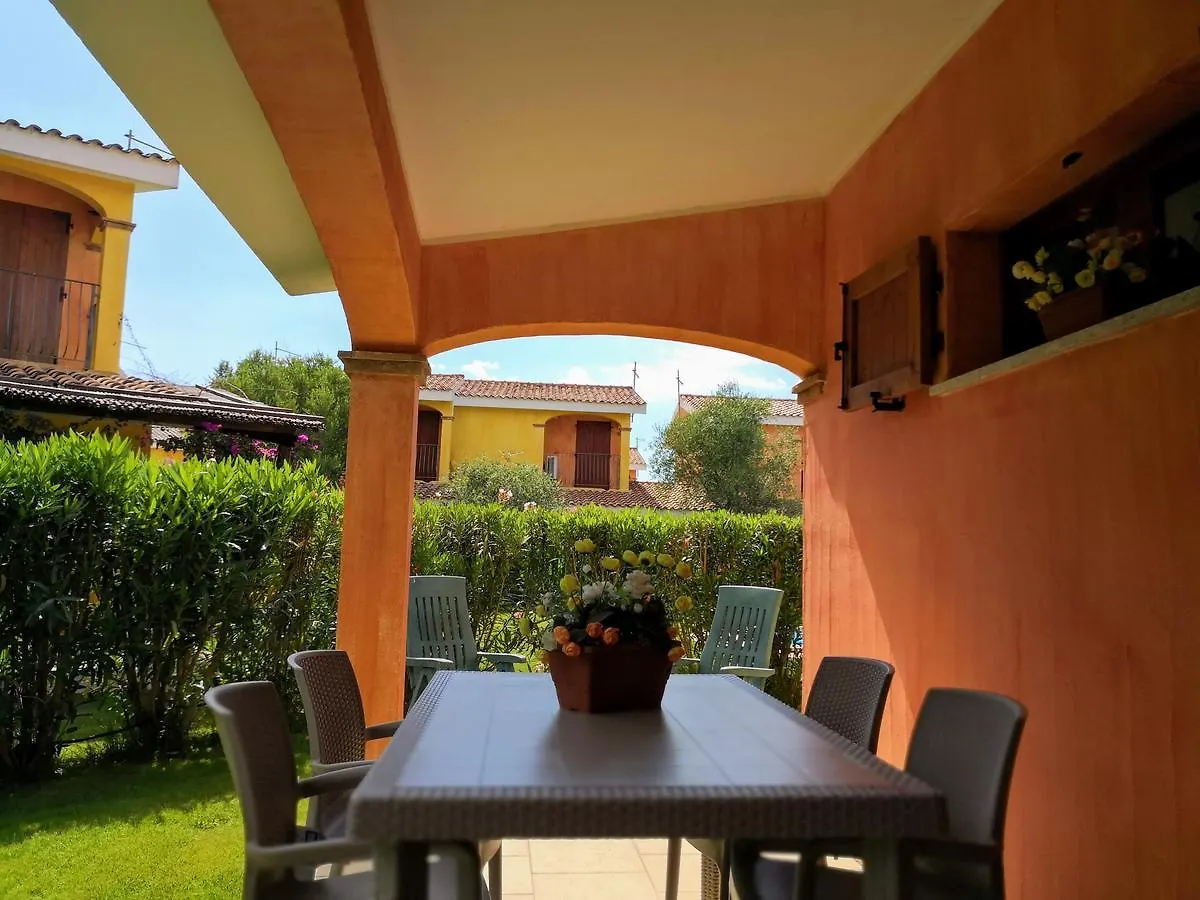 Casa Del Giunco Fritidshus SantʼAnna Arresi